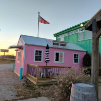 Heart Joe Coffee Co outside