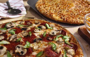 Domino's Pizza food