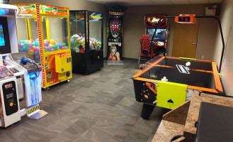 Stars And Strikes Bowling Center outside