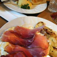 Frida 602 food