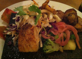 Alder Wood Bistro food