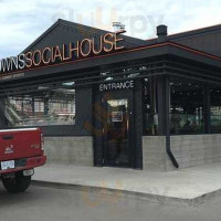 Gaj Restaurant outside