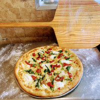 Scotty’s Pizzeria And food