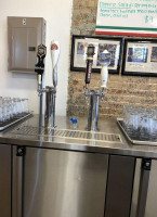 Alino Pizzeria drink