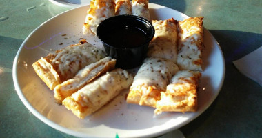 Ed n Joe's Pizza food