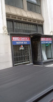 Daves Philly Water Ice outside