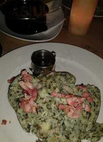Fazoli's food