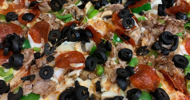 Mama Maria's Pizzaria Subs food