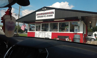 Shaffer's Drive In outside