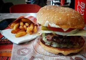 St. James Tavern food