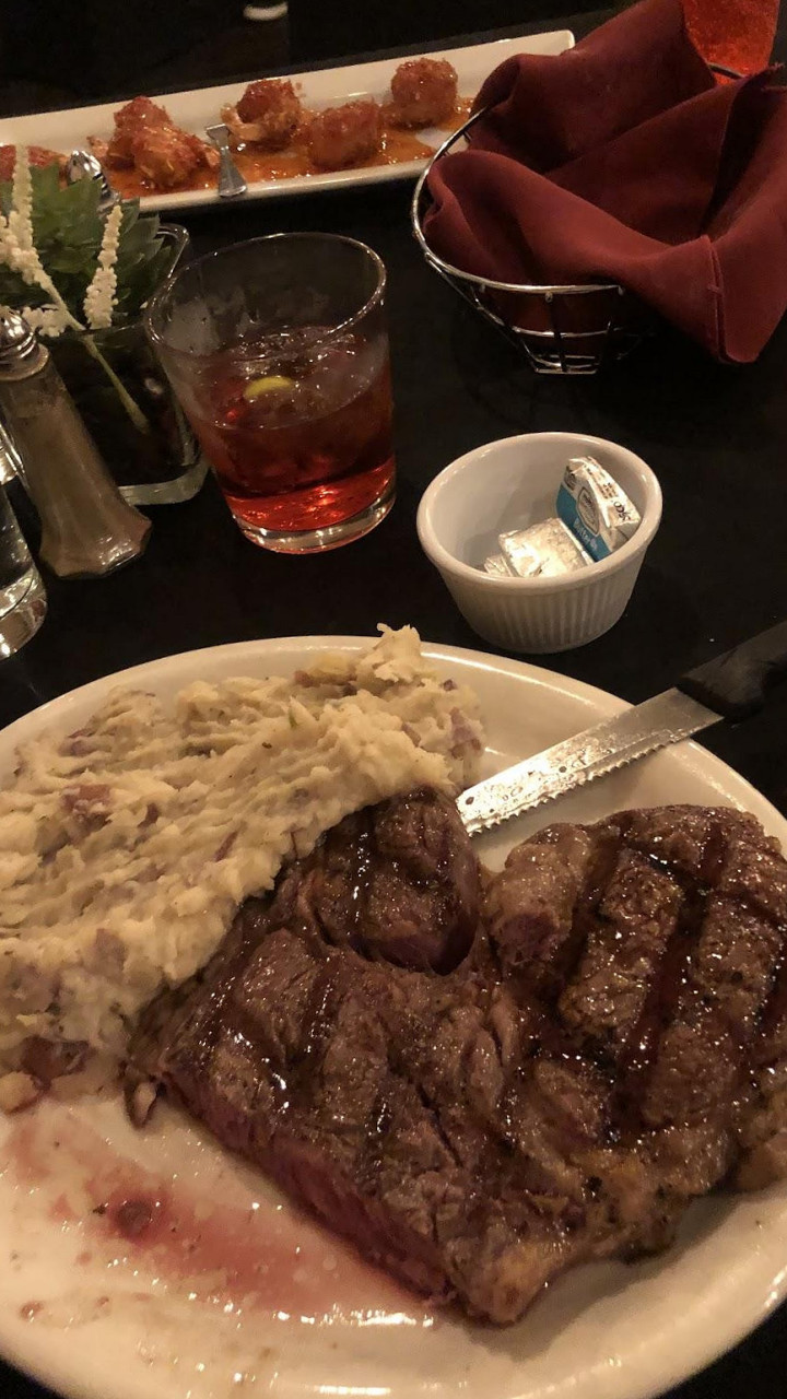 Ormachea's Dinner House
