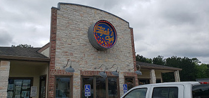 Elijah's Cafe outside