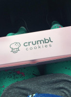 Crumbl Cookies Thornton outside