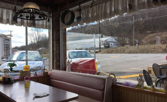 Dairy Queen outside