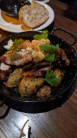 La Bodega food