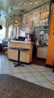 Roberta's Cocina Mexicana inside