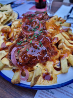 R.j. Alverson's The Rib Shack food