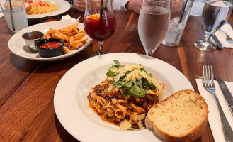 Fiorella's Cucina food