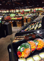 Wegmans Meals 2go inside