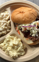 Ben's Bbq Shack food