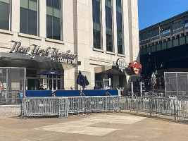 Nyy Steak outside