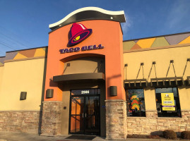 Taco Bell outside