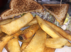 Olde Wayside Inn food