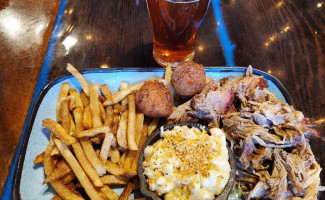 New River Brewing Smokehouse And Eatery food