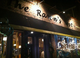 The Raven's Nest outside