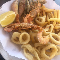 El Encanto Latino Food Truck food
