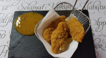 Mediterranean Garden Grill food