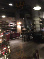 Maryland Line Inn inside