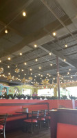 Carl's Jr. inside
