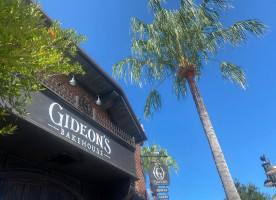 Gideon's Bakehouse outside