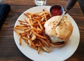 Bb.q Chicken Elkins Park food
