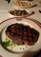 Ryan's Restaurant food