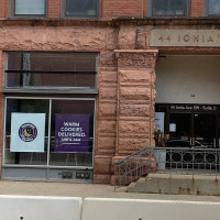 Insomnia Cookies outside