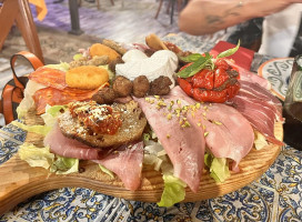 Vincenzo Cucina Italiana food