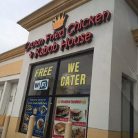 Crown Fried Chicken outside