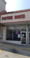 Fortune Cookie outside