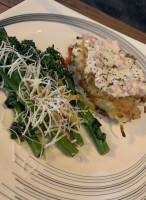 Rena's Italian Fishery Grill