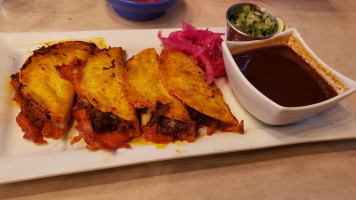 Santo Taco food