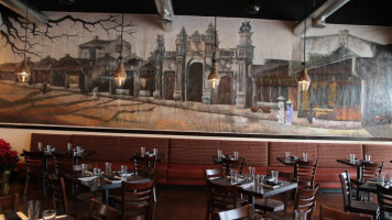 Vietnam Bistro inside