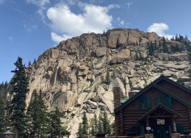 Timberline Cafe outside