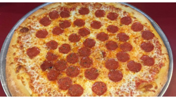 Rusticana Pizza food