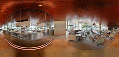 Lincoln inside