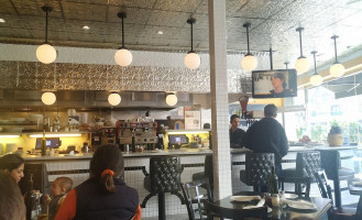 Remo's inside