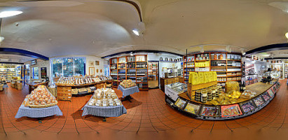 Ragazzi's Pizza Pasta inside