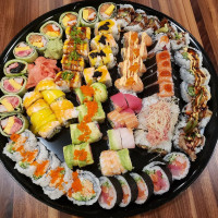 Sushi En Twinsburg food