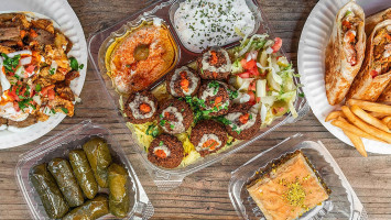 Gyro Kingdom food